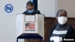 Rano glasanje tokom izbora na polovini mandata aktuelne američke administracije (REUTERS/Jeenah Moon)
