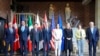 وزیران امور خارجه خارجه کشورهای عضو گروه هفت به همراه مسئول سیاست خارجی اتحادیه اروپا. 