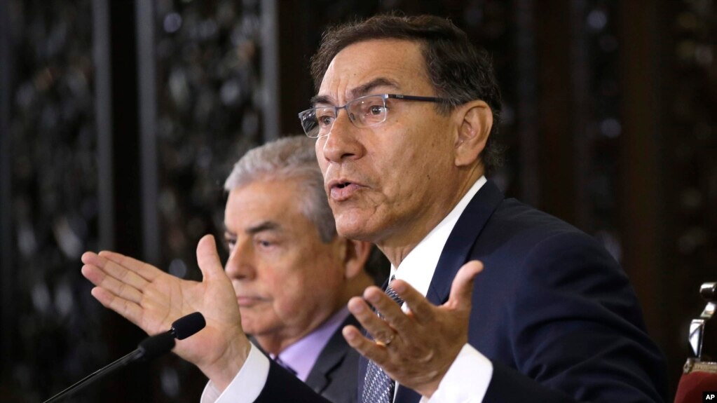 El presidente MartÃ­n Vizcarra asegurÃ³ que no incumplirÃ­a con lo que se estipula en la ConstituciÃ³n y que el propÃ³sito es combatir la corrupciÃ³n. 