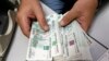 Ruble Extends Slide, Reviving Economic Concerns
