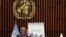 រូបឯកសារ៖ ​លោក​បណ្ឌិត​ Tedros Adhanom Ghebreyesus​ អគ្គនាយក​អង្គការ​សុខភាព​ពិភពលោក ចូលរួមសន្និសីទសារព័ត៌មានមួយដែលរៀបចំដោយអង្គការសហប្រជាជាតិស្តីអំពីវិបត្តិជំងឺកូវីដ១៩ នៅទីក្រុងហ្សឺណែវ ប្រទេសស្វីស កាលពីថ្ងៃទី៣ ខែកក្កដា ឆ្នាំ២០២០។