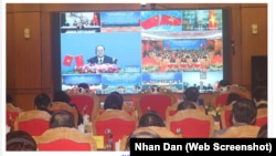 Các bí thư của 4 tỉnh biên giới Việt Nam họp trực tuyến với Bí thư Khu ủy Khu tự trị dân tộc Choang, Quảng Tây, Trung Quốc, vào ngày 9/4/2021.