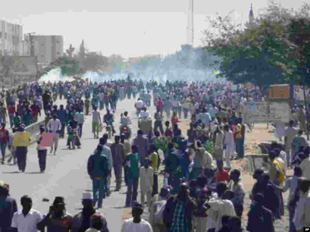 Zanga zangar kin jinin janye rangwamin man fetir a birnin Kano.