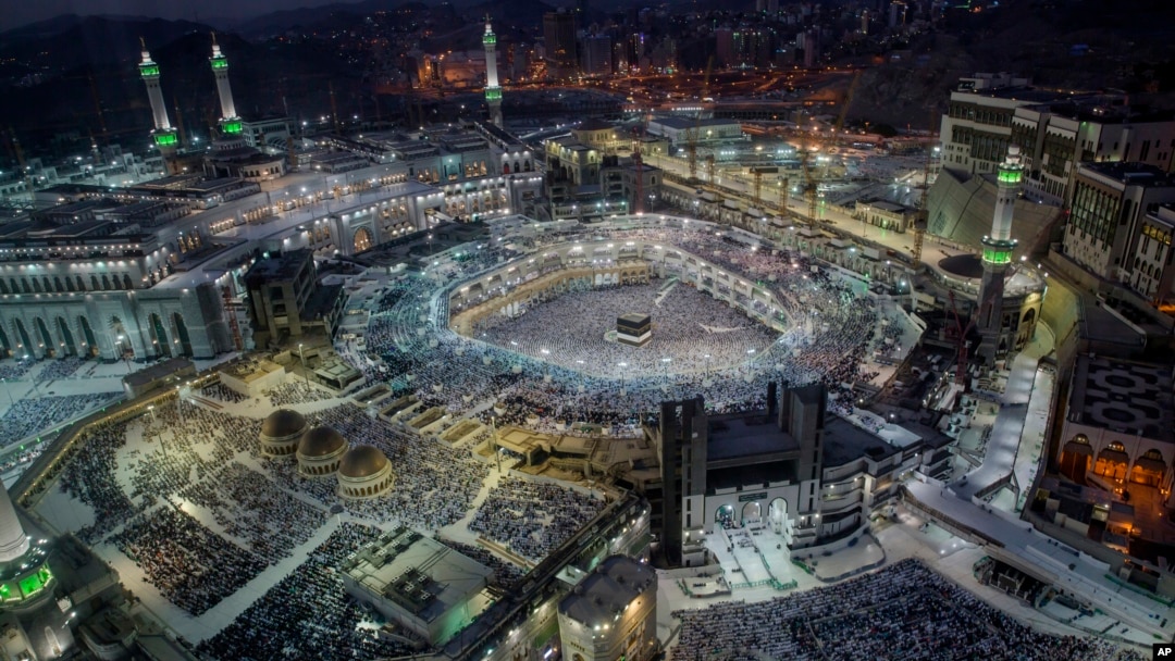 Muslim pilgrims pray at the Grand Mosque, ahead of the annual Hajj pilgrimage in the Muslim holy city of Mecca, Saudi Arabia, Aug. 16, 2018.