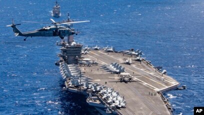 AL AS, kapal induk USS Carl Vinson berpartisipasi dalam pelayaran kelompok pada latihan Lingkaran Pasifik di perairan Hawaii. (File)