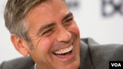 Clooney ha sido nombrado el más sexy por la revista <i>People</i> en dos ocasiones.