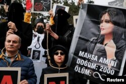 Eronliklarning Istanbuldagi namoyishlari, 10-dekabr, 2022