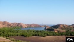 Pulau Komodo, NTT, yang dinominasikan sebagai salah satu dari tujuh keajaiban dunia.