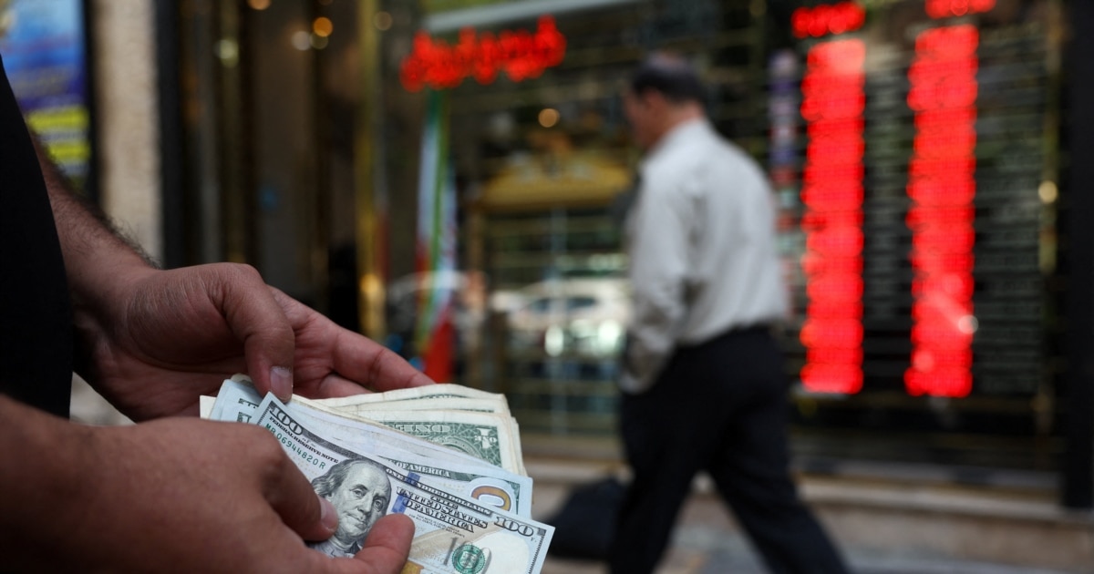 Iran's security crackdown on currency market Intensifies