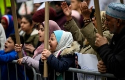 Demonstran dalam protes terhadap Islamofobia di Times Square di New York City (Foto: AFP/Johannes Eisele)