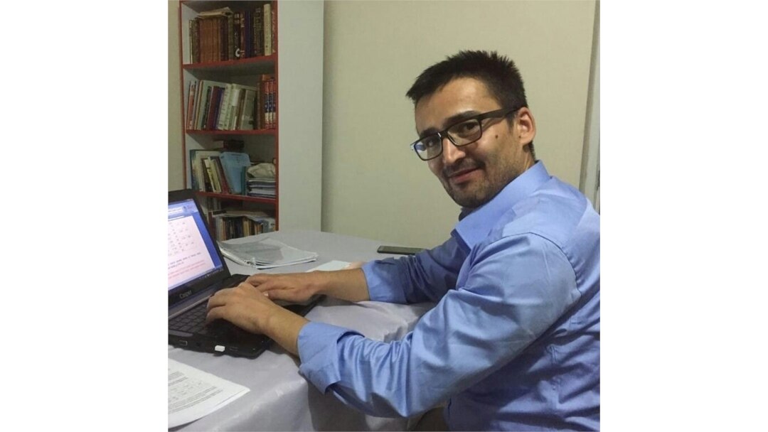 Muhammad Naim Naimiy esa toliblar dinni shunchaki suiiste’mol qilayotganini ta’kidlaydi