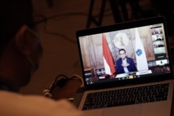 Gubernur DKI Jakarta, Anies Baswedan, saat melakukan tele-conference terkait perebakan virus Corona di Jakarta. (Foto: IG/@aniesbaswedan)