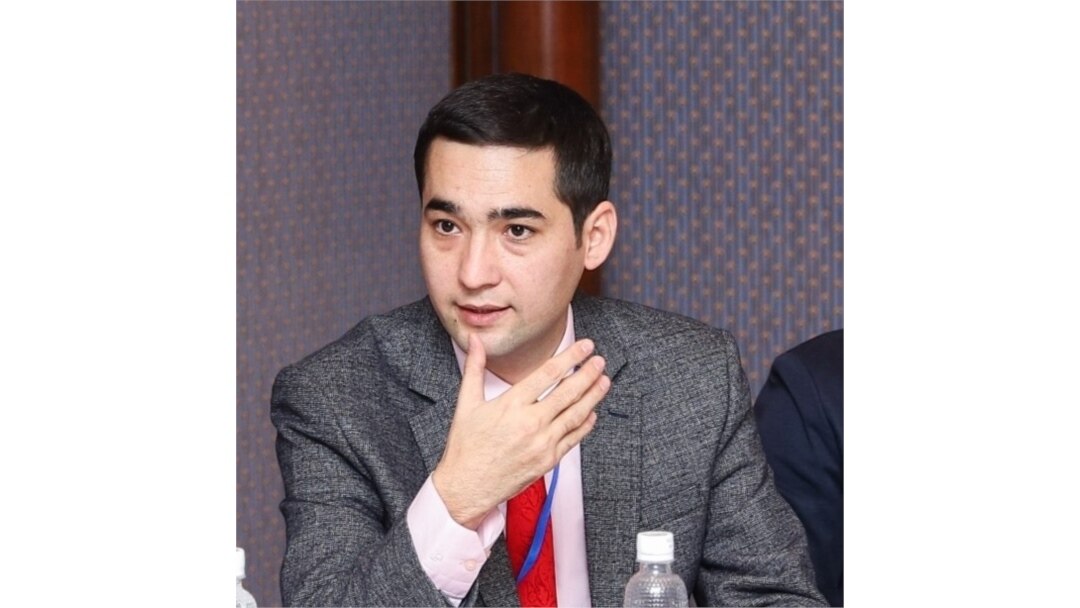 Siyosatshunos Sherali Rizoyon. Ilmiy izlanishlari Tojikistonning ichki va tashqi siyosati va mintaqadagi xavfsizlikka, jumladan, ekstremizm va terrorizmni oldini olishga qaratilgan