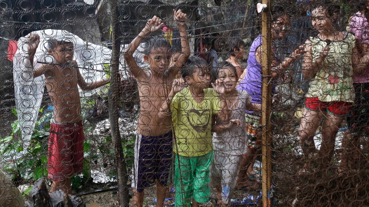Les enfants de 9 ans risquent la prison selon un projet de loi aux Philippines