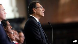 El Parlamento peruano prometió el miércoles respaldar un paquete legal anticorrupción para reformar el sistema político. 