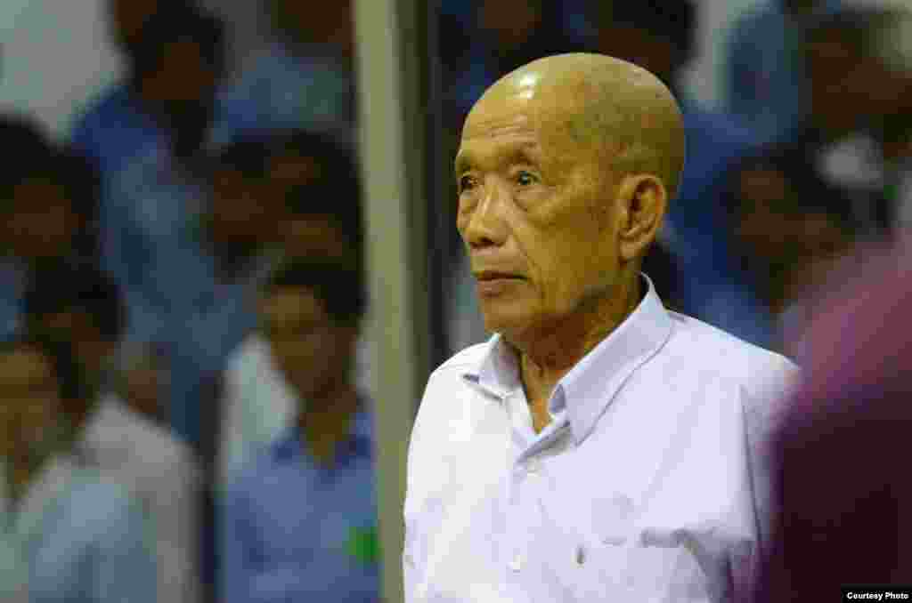 Kaing Guek Eav alias Duch on 8 June 2016 during his testimony in Case 002/02 against Khieu Samphan and Nuon Chea. (ECCC/Nhet Sok Heng)