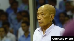 Kaing Guek Eav alias Duch on 8 June 2016 during his testimony in Case 002/02 against Khieu Samphan and Nuon Chea. (ECCC/Nhet Sok Heng)