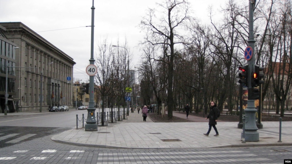 立陶宛首都维尔纽斯市中心的格蒂米纳斯大街（美国之音白桦）(photo:VOA)