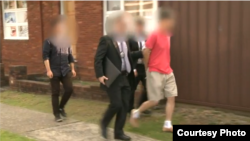 호주 연방경찰이 공개한 지난 2017년 최창한(Chan Han Choi) 씨 체포장면 영상 캡처. 사진 제공: Australian Federal Police.