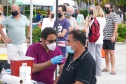 Vakcinacija u Miami Beachu, Florida, 4. august 2021.