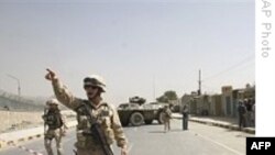 سه تن در حمله انتحاری در فرودگاه کابل کشته شدند