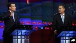 Ứng cử viên tổng thống của đảng Cộng hòa Ted Cruz và John Kasich trong một cuộc tranh luận tại Đại học Miami, ngày 10/3/2016.