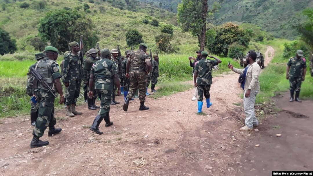 Ifoto irimwo bamwe mu basirikare ba Kongo. (Ino foto ni ngereranyo, uwakoze iryo bara ntarimwo )