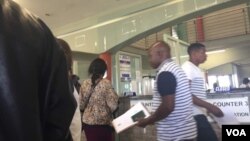 Emngceleni wakwele Botswana leleZimbabwe.