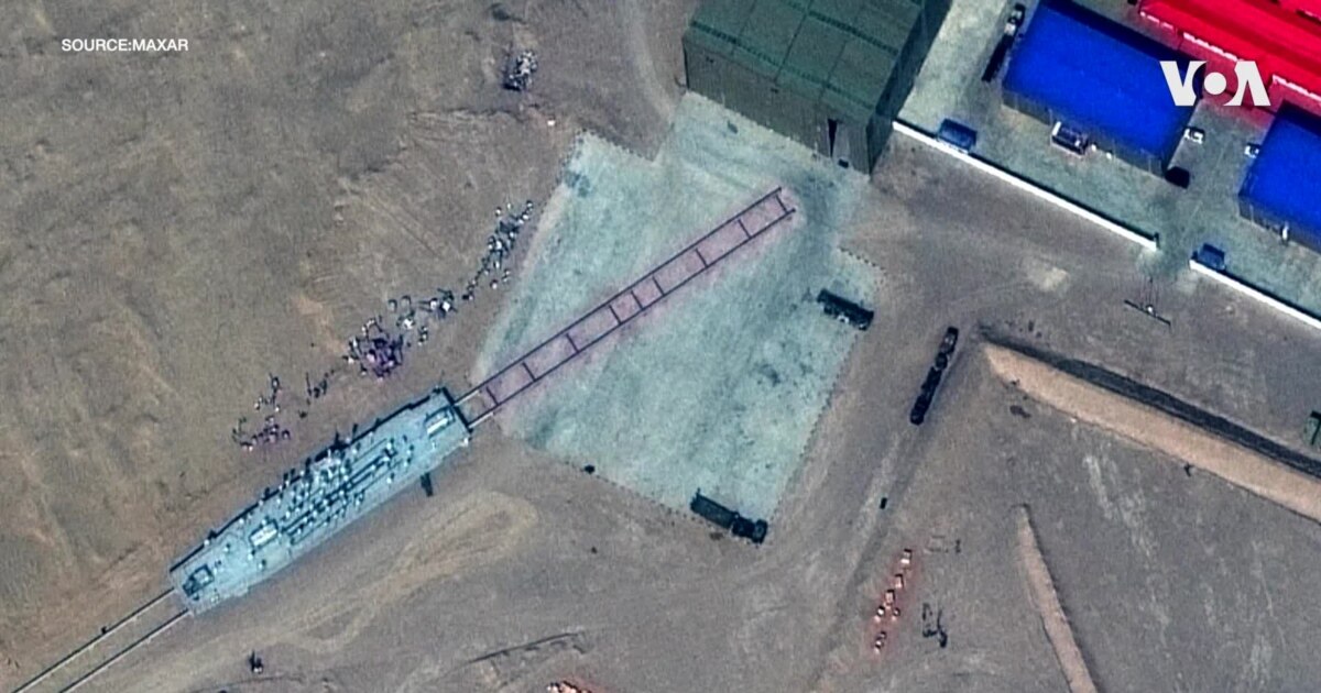 実物　貴重資料　海軍航空廠/第一工場　高度性能曲線作製法 中國在新疆沙漠建造美國航母等模擬移動標靶