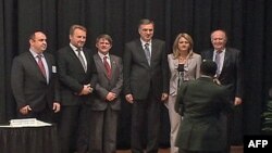 Vladimir Peševski, zamenik premijera Makedonije, Bakir Izetbegović, član predsedništva BiH, Tom Kantrimen, zamenik pomoćnika američkog državnog sekretara, Filp Vujanović, predsednik Crne Gore, Mimoza Kusari-Ljilja, zamenica premijera Kosova i bivši ambasa