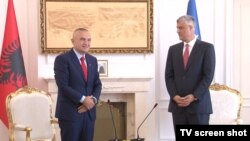 Predsednik Albanije Ilir Meta i predsednik Kosova Hašim Tači