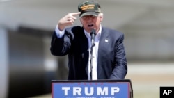 Trong chiến dịch tranh cử của mình, ứng cử viên Donald Trump từng nhiều lần chỉ trích Việt Nam “đánh cắp” việc làm tại Mỹ.