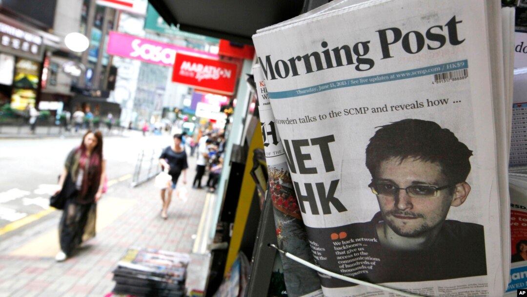 La foto de Edward Snowden en la portada del diario South China Morning Post, en Hong Kong.