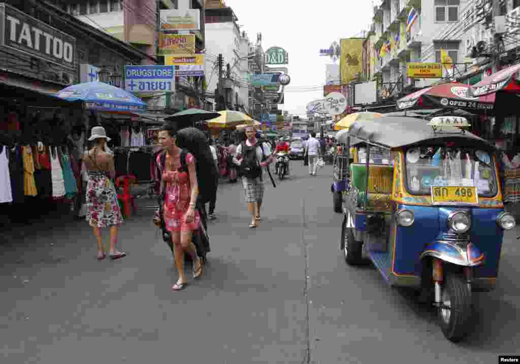 بنکاک کا شمار دنیا کے اُن شہروں میں ہوتا ہے جو سیاحوں میں سب سے زیادہ مقبول ہیں۔