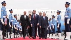 ورود جی دی ونس،‌ معاون رئیس جمهوری آمریکا، و هیأت همراهش به اسلام آباد 