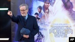 Steven Spielberg a su llegada a la premiere mundial de "Ready Player One" en el Dolby Theatre de Los Angeles. Marzo 26, 2018.