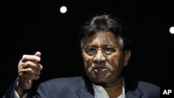 Pervez Musharraf, the former President of Pakistan, talks during a public rally of his new political party, the 'All Pakistan Muslim League' in Birmingham, England (File Photo)