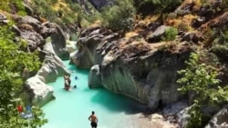هاوینەهەواری گەلی شێرانە لە دهۆک سەرنجی گەشتیاران ڕادەکێشێت