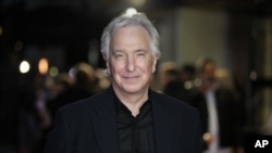 El actor Alan Rickman murió a los 69 años, tras padecer cáncer.