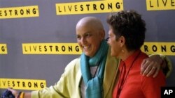 Lembaga amal bagi penderita kanker yang didirikan oleh Lance Armstrong secara resmi akan disebut dengan nama Livestrong Foundation (foto: Dok).