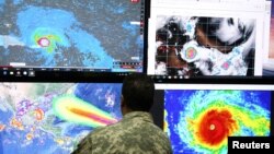 اټکل کیږي چې د ایرما توفان به د یکشنبې په ورځ د فلوریدا سواحلو ته راورسیږي