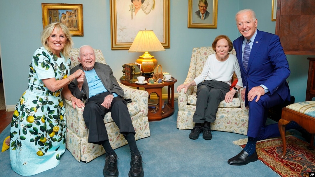 Jimmy Carter helps son in longshot Senate bid