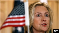 Clinton: 'İran Bir Diktatörlüktür'