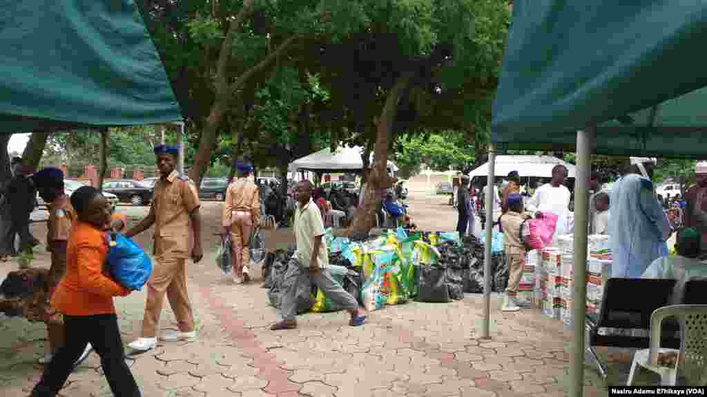 Kungiyoyin Jinkai Sun Taimakawa Marayu A Abuja