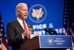 Presiden terpilih Joe Biden berbicara di teater The Queen di Wilmington, Del., 19 November 2020. (Foto: AP)