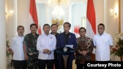 Presiden Joko Widodo di Istana Kepresidenan, Bogor, memberikan keterangan pers terkait aksi teroris di Rutan Mako Brimob Kelapa Dua Depok, Kamis, 10 Mei 2018. (Foto: Biro Pers Istana)