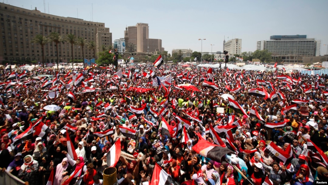 Tahrir maydoni, Qohira, 30-iyun 2013. 