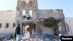 Un bâtiment bombardé à Saada au Yémen, le 20 décembre 2017. 