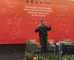 Firman Kurniawan, perilaku digital netizen Indonesia terkait erat dengan iklim kebebasan berbicara pada masa lalu. (Foto: Firman Kurniawan)