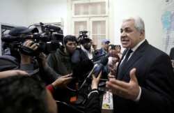 Hamdeen Sabahi speaks to the media at the headquarters of the Egyptian Social Democratic Party in Cairo, Egypt March 27, 2019.